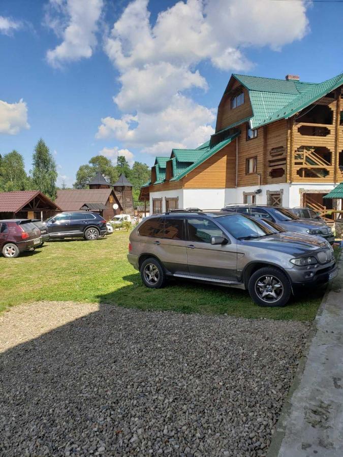 Edelweiss Carpathians Migovo Hotel Bagian luar foto