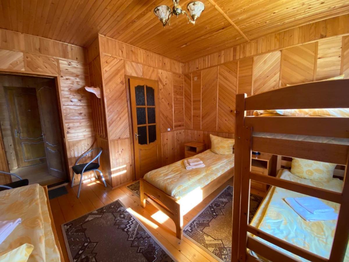 Edelweiss Carpathians Migovo Hotel Bagian luar foto