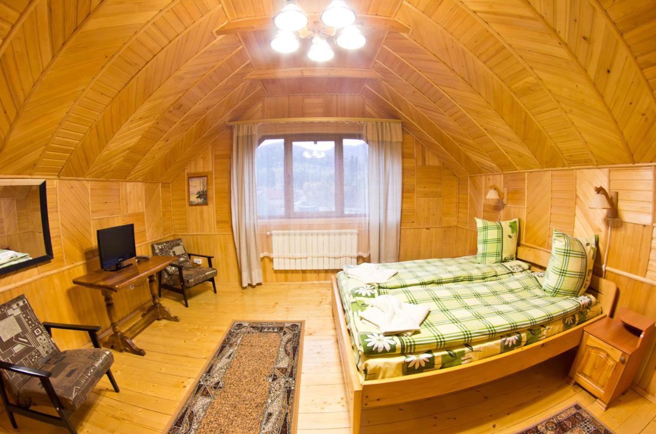Edelweiss Carpathians Migovo Hotel Bagian luar foto