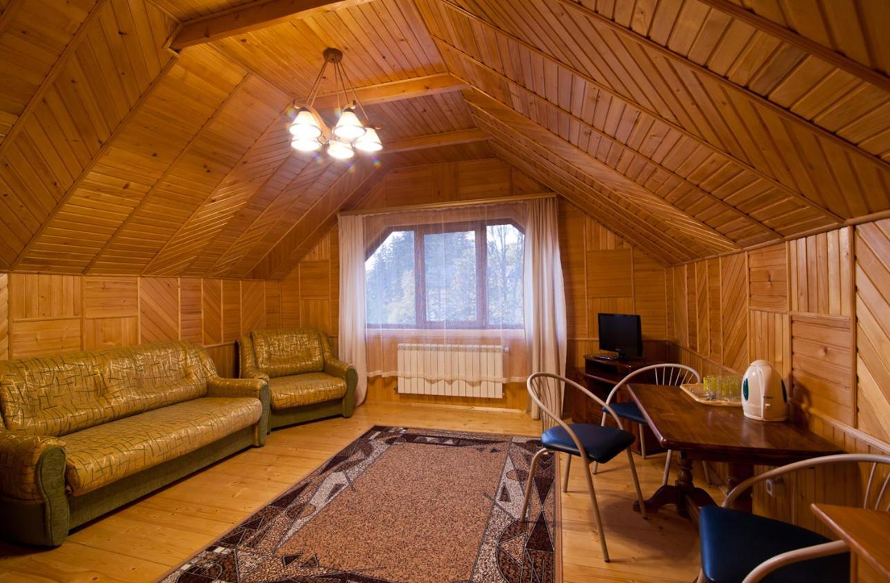 Edelweiss Carpathians Migovo Hotel Bagian luar foto