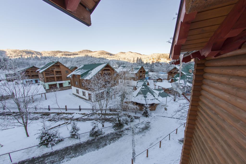 Edelweiss Carpathians Migovo Hotel Bagian luar foto