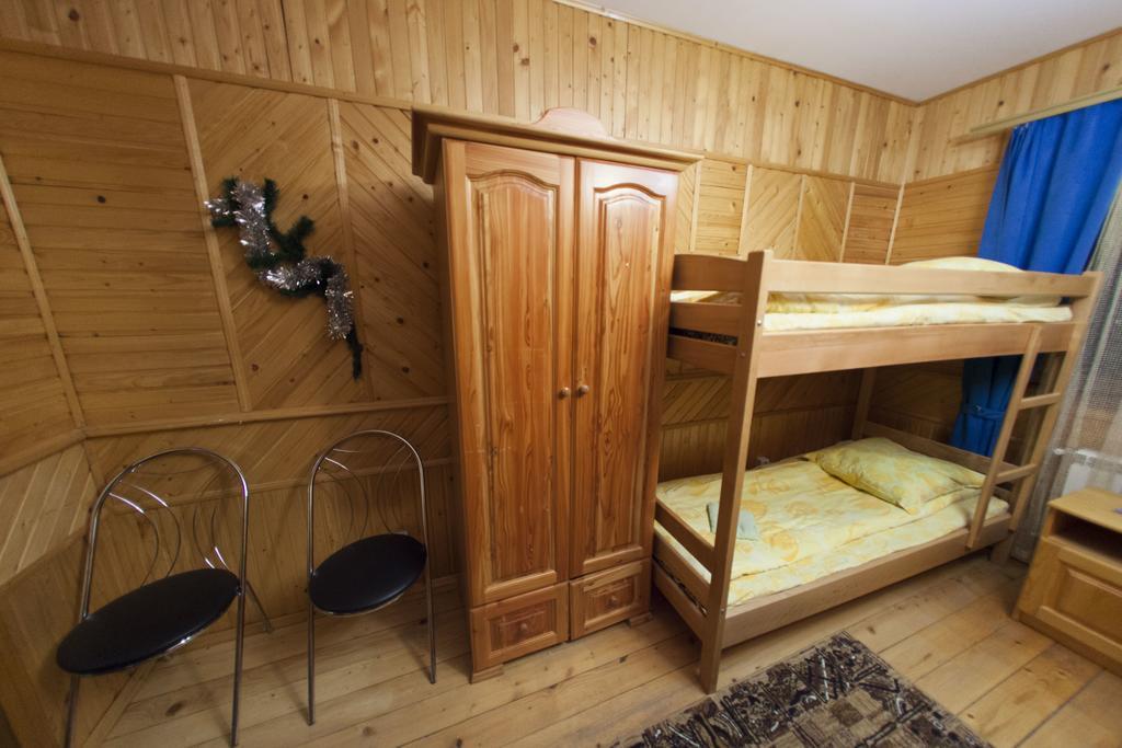 Edelweiss Carpathians Migovo Hotel Bagian luar foto